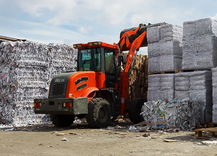 Вывоз макулатуры и картона на утилизацию от 4000 руб. в Москве