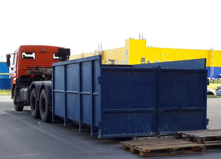 Вывоз мусора в Лобне контейнерами 8 - 27 куб