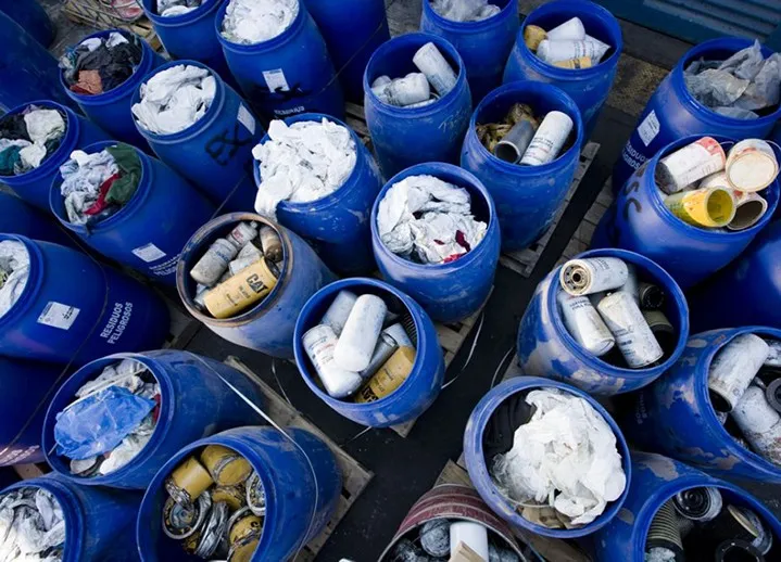 Вывоз промышленного мусора и отходов производства от 7000 руб. в Москве на утилизацию